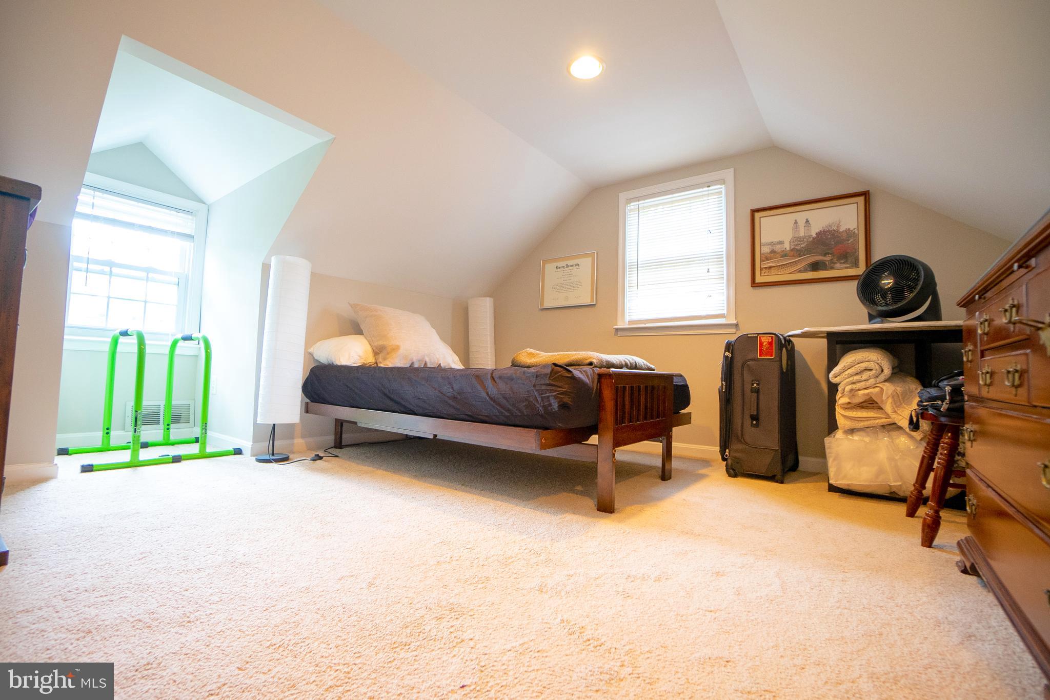 GLENBROOK VILLAGE - Residential