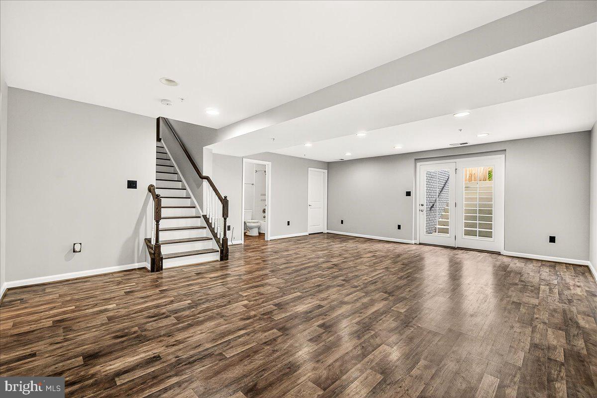 SYCAMORE RUN - Residential