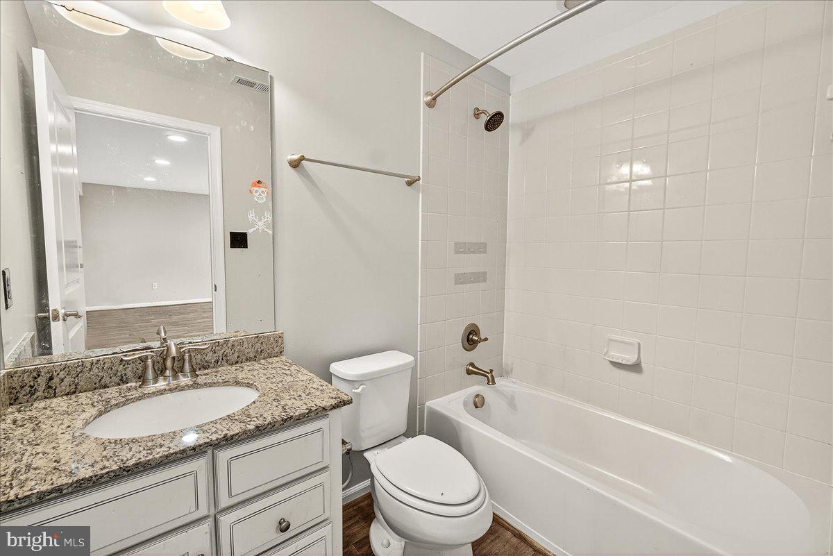 SYCAMORE RUN - Residential