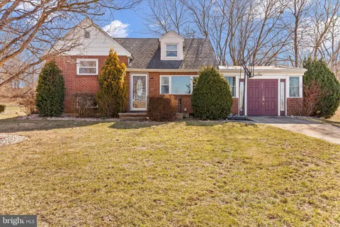 147 S 7th Street, Mount Wolf, PA 17347 - MLS#: PAYK2077372