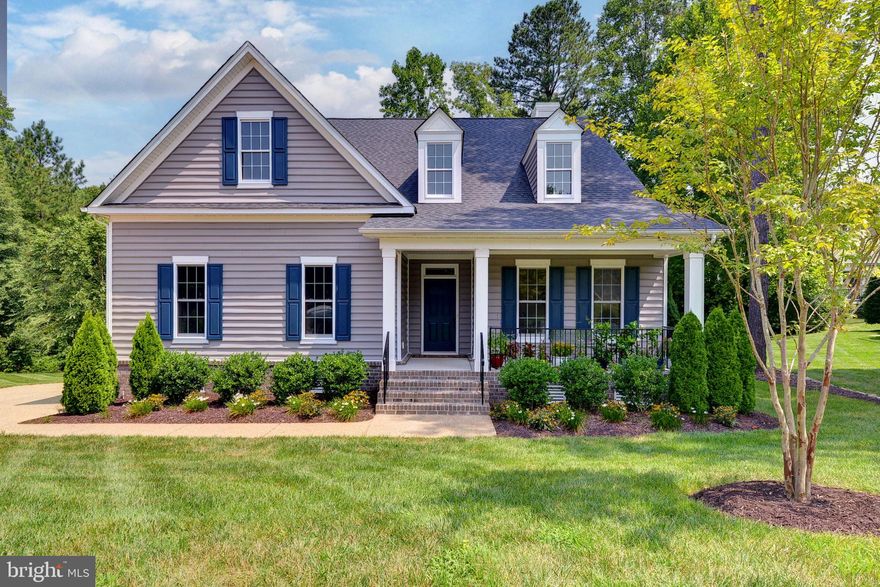 Impeccable Modern Rancher in the sought after Nottingham Place section of the award-winning Ford’s Colony community! Why build when you can buy nearly new, without the wait!? The perfect size with luxury finishes and a fantastic floorplan! A lovely front porch opens to a wide atrium leading to two well-sized bedrooms that share a full bath. The front hallway leads to a delightful modern kitchen with high-end, stainless steel appliances and quartz countertops. The light-filled open floor plan features generous space for both living and dining room with a private screened porch overlooking the wooded backyard and patio. The office nook with amazing storage and granite countertops leads to a stunning primary suite off the living room. A spa-like serene retreat greets you in the primary on-suite bath with a dual sink vanity, double shower head and bench in the sizable shower. A massive closet leads directly to the laundry room and two car garage, completing a perfect floorplan for those who love one level living!