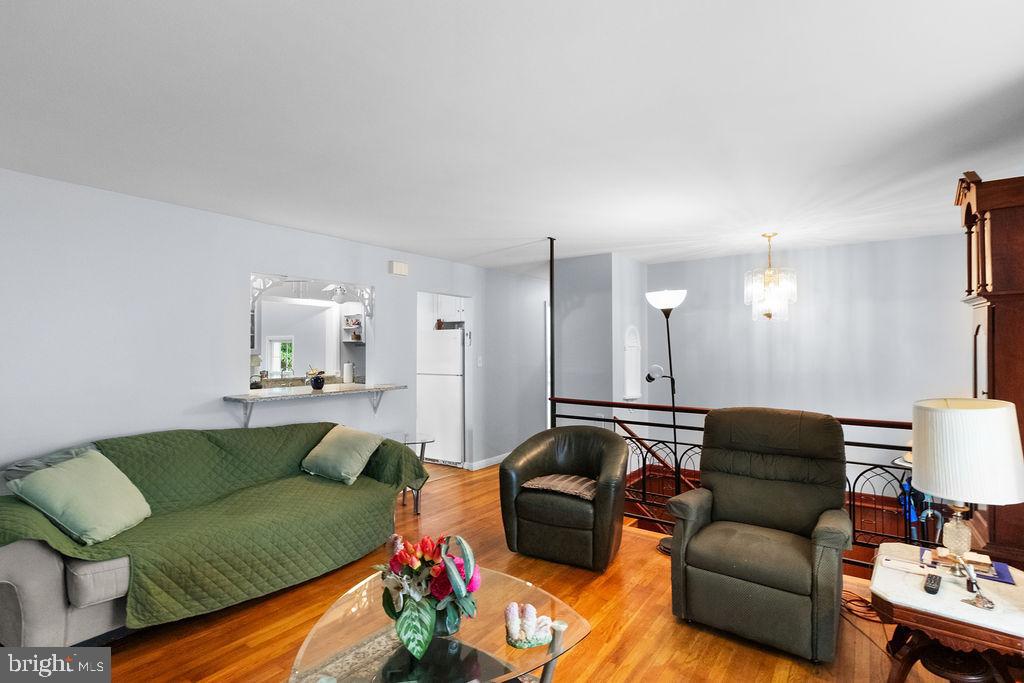 DARNESTOWN OUTSIDE - Residential