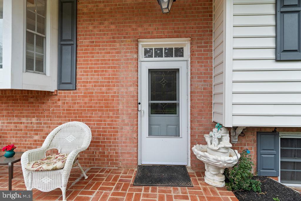 DARNESTOWN OUTSIDE - Residential