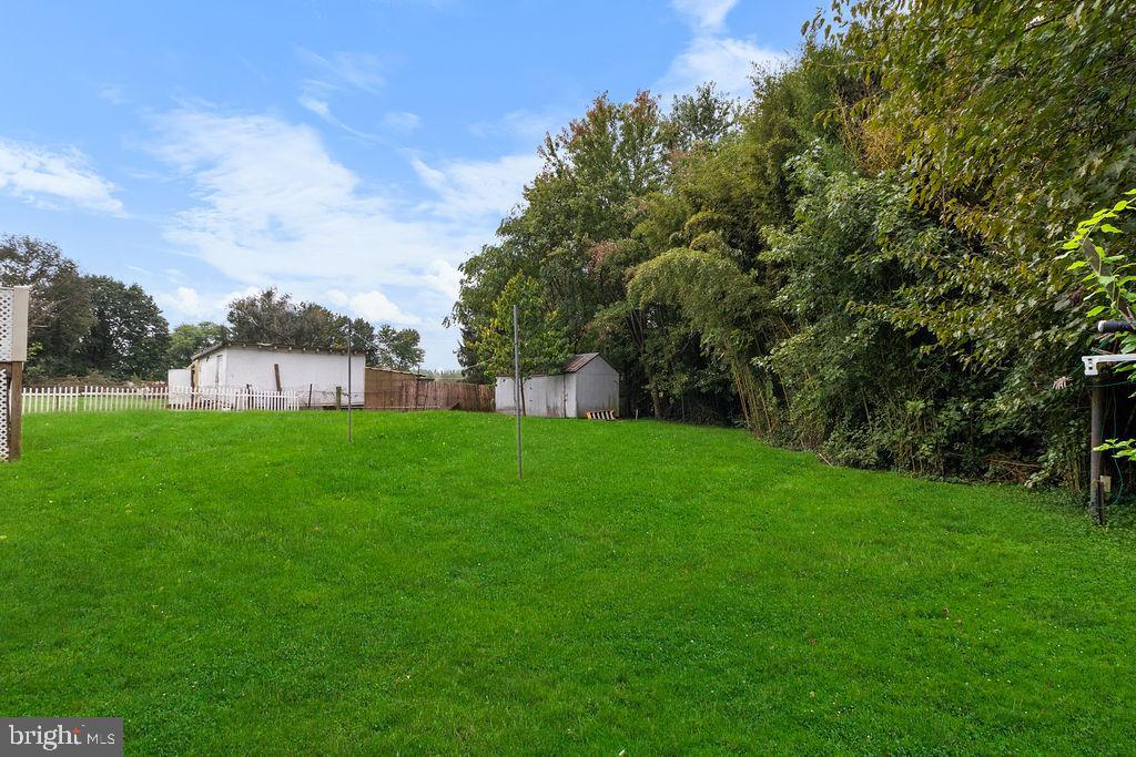 DARNESTOWN OUTSIDE - Residential