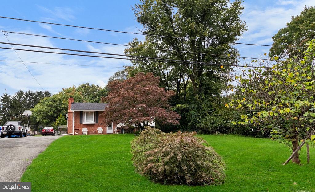 DARNESTOWN OUTSIDE - Residential