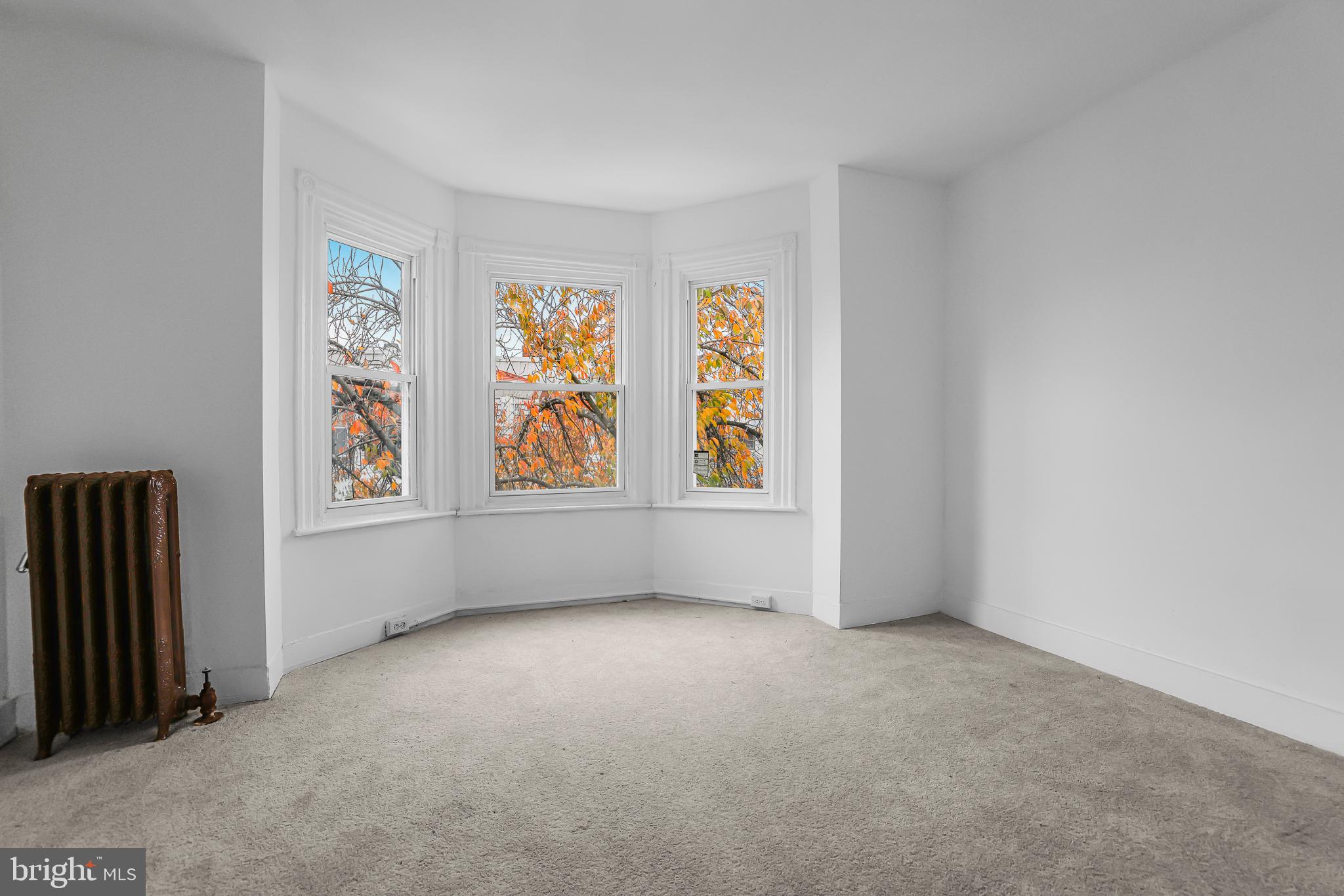 PHILADELPHIA (WEST) - Residential