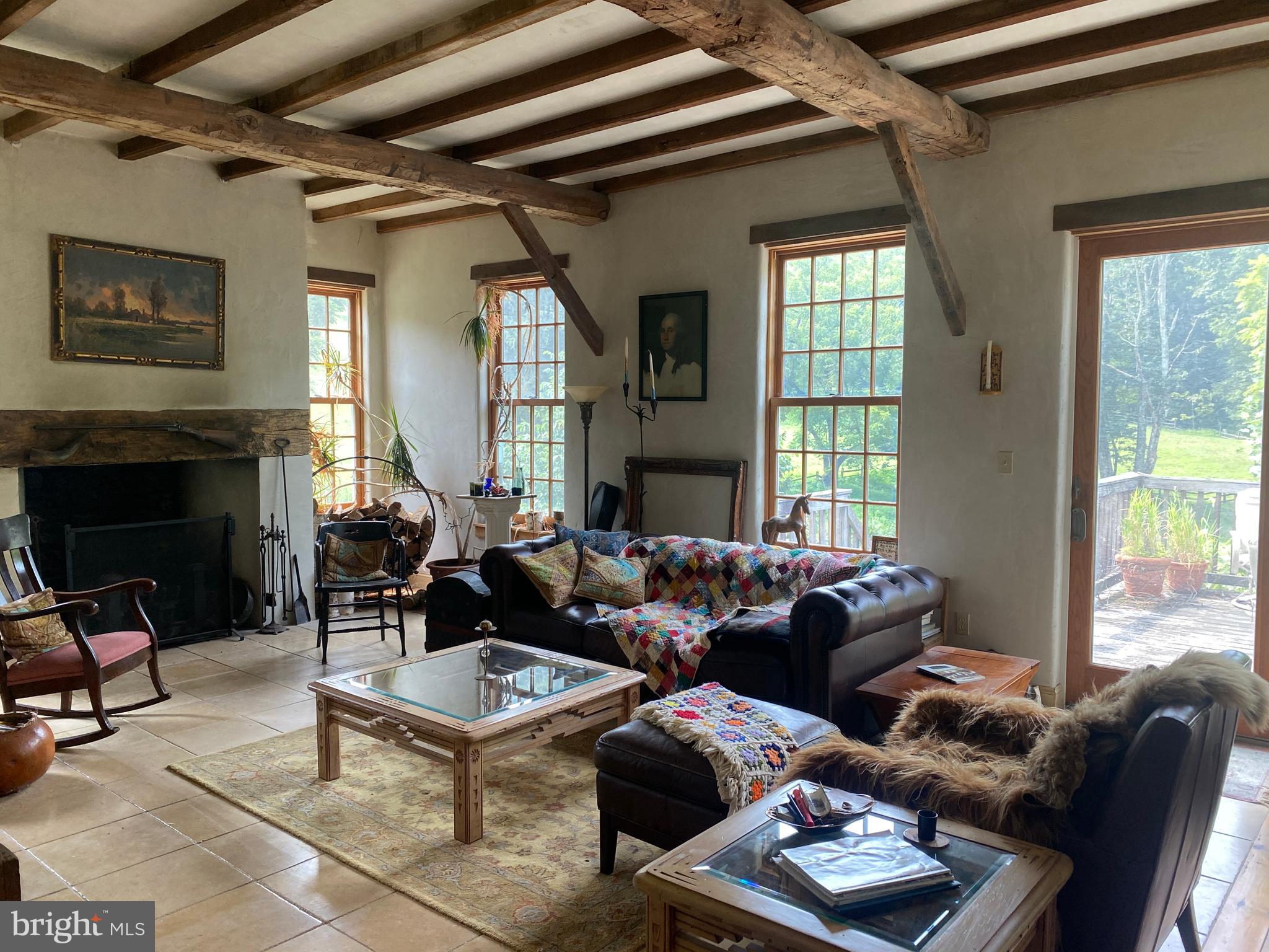 SADDLE RIDGE - Residential