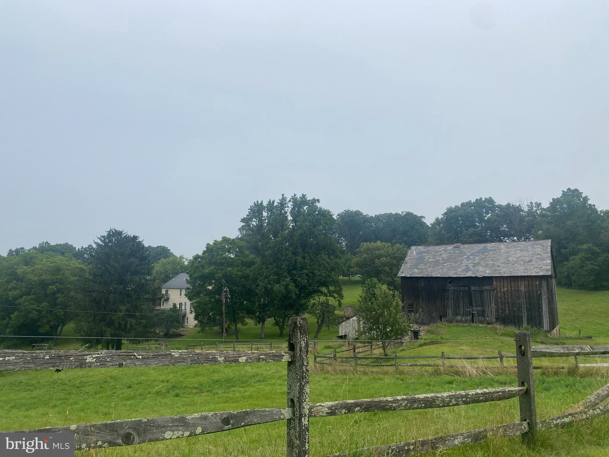 SADDLE RIDGE - Residential