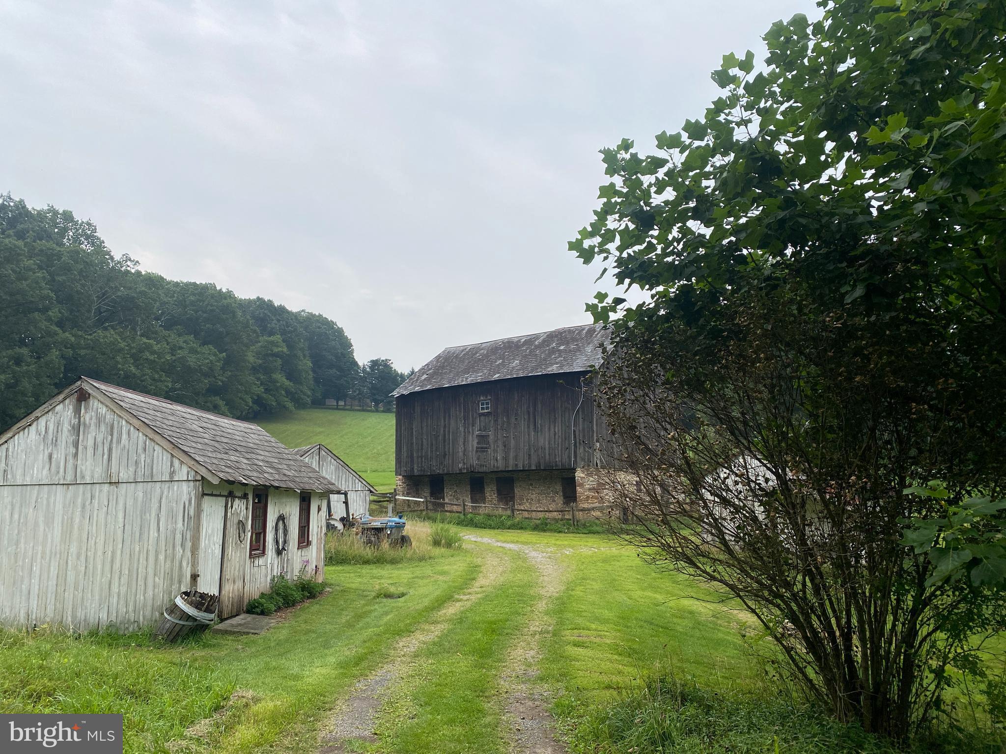 SADDLE RIDGE - Residential