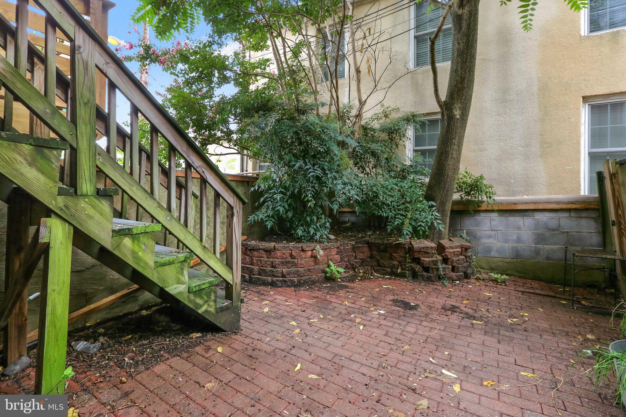 BUTCHER'S HILL - Residential Lease