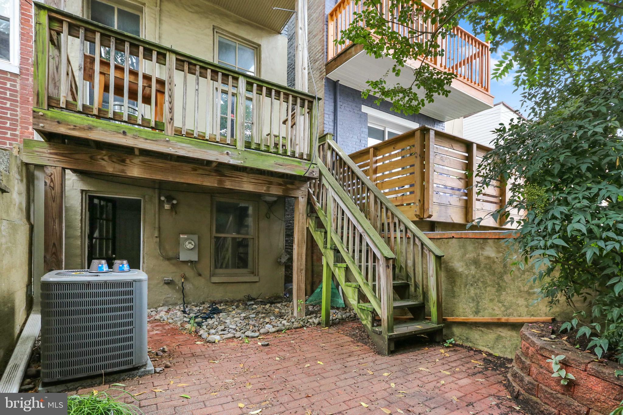 BUTCHER'S HILL - Residential Lease