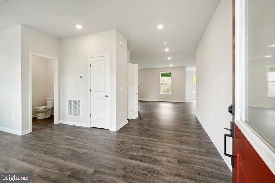 SCOTLAND HEIGHTS - Residential