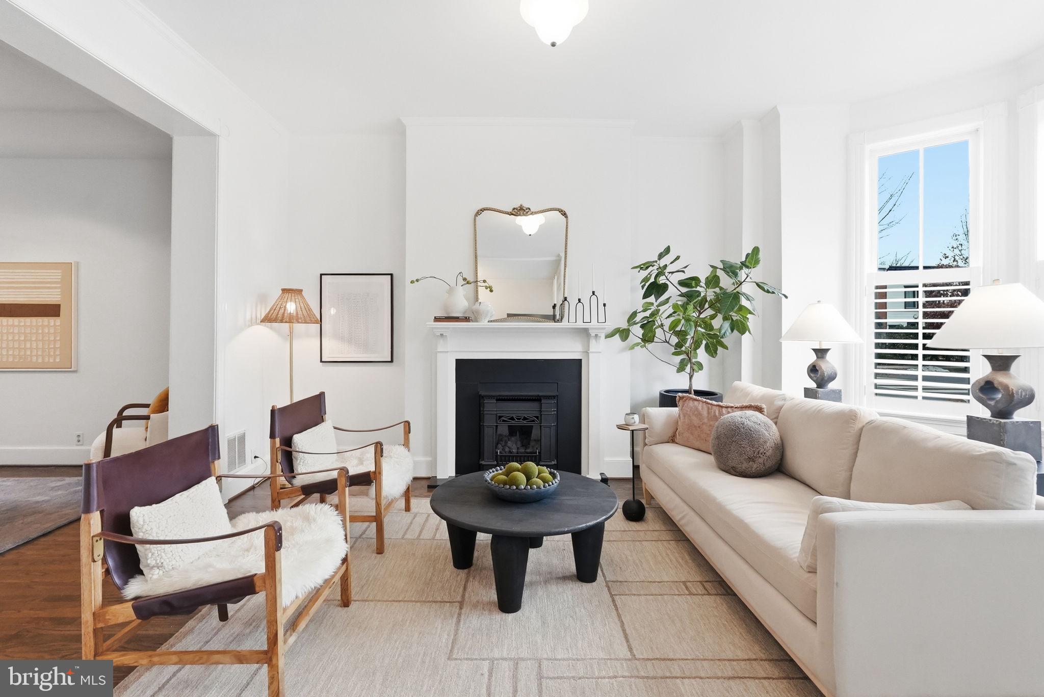 938 FRENCH STREET NW