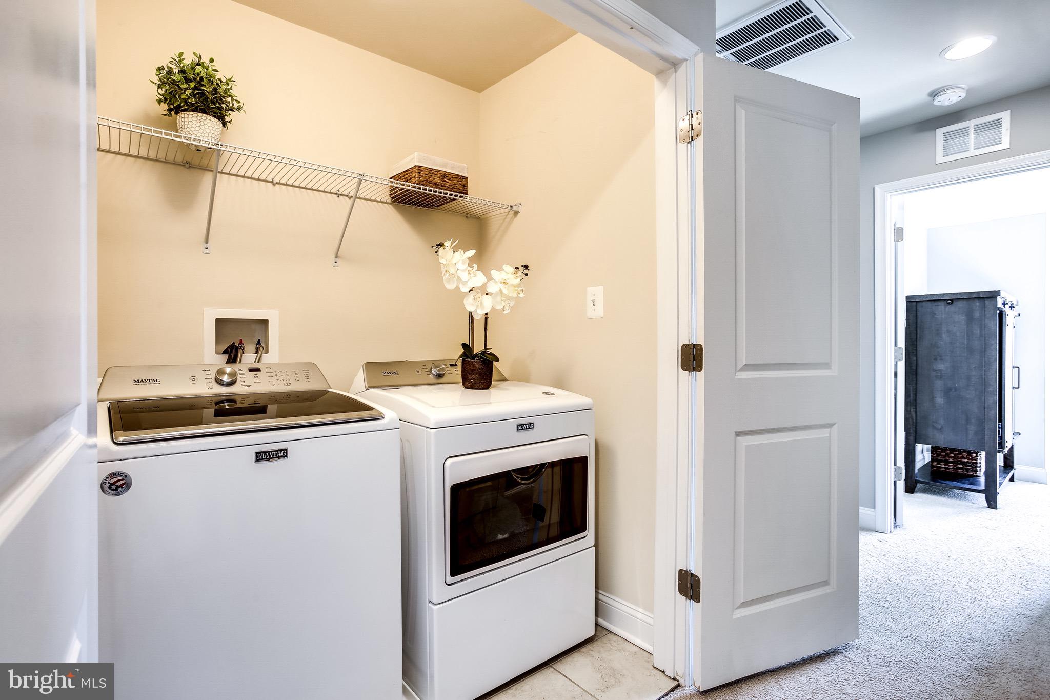 SPRING CREEK - Residential