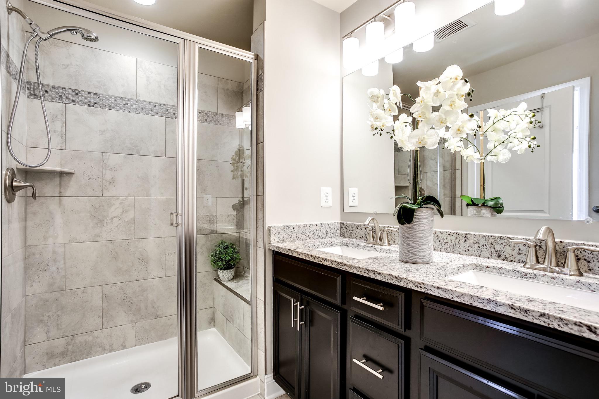 SPRING CREEK - Residential