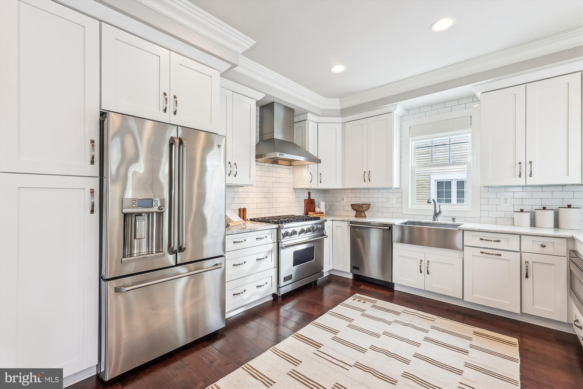 ROSEMONT - Residential