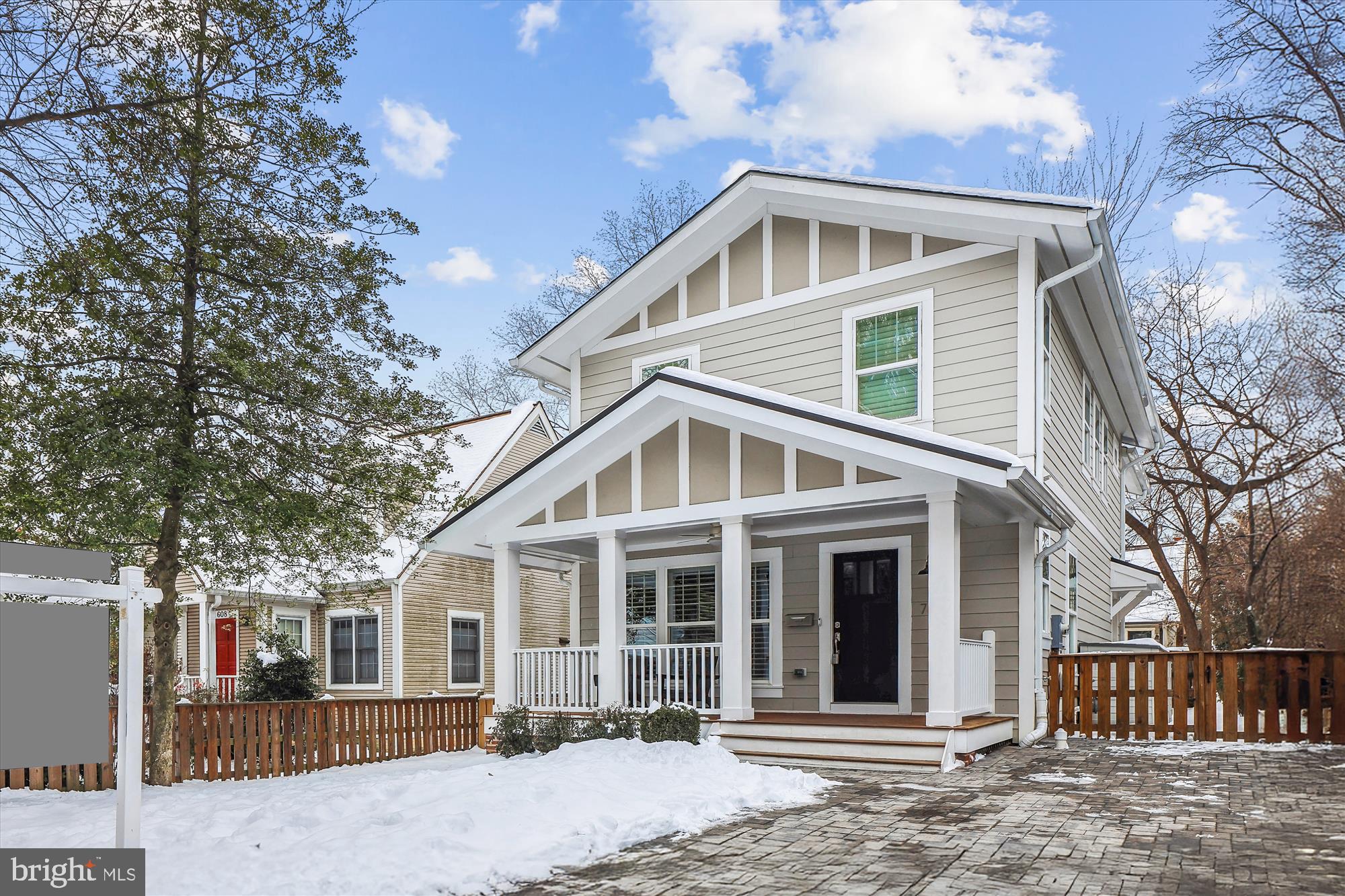 ROSEMONT - Residential