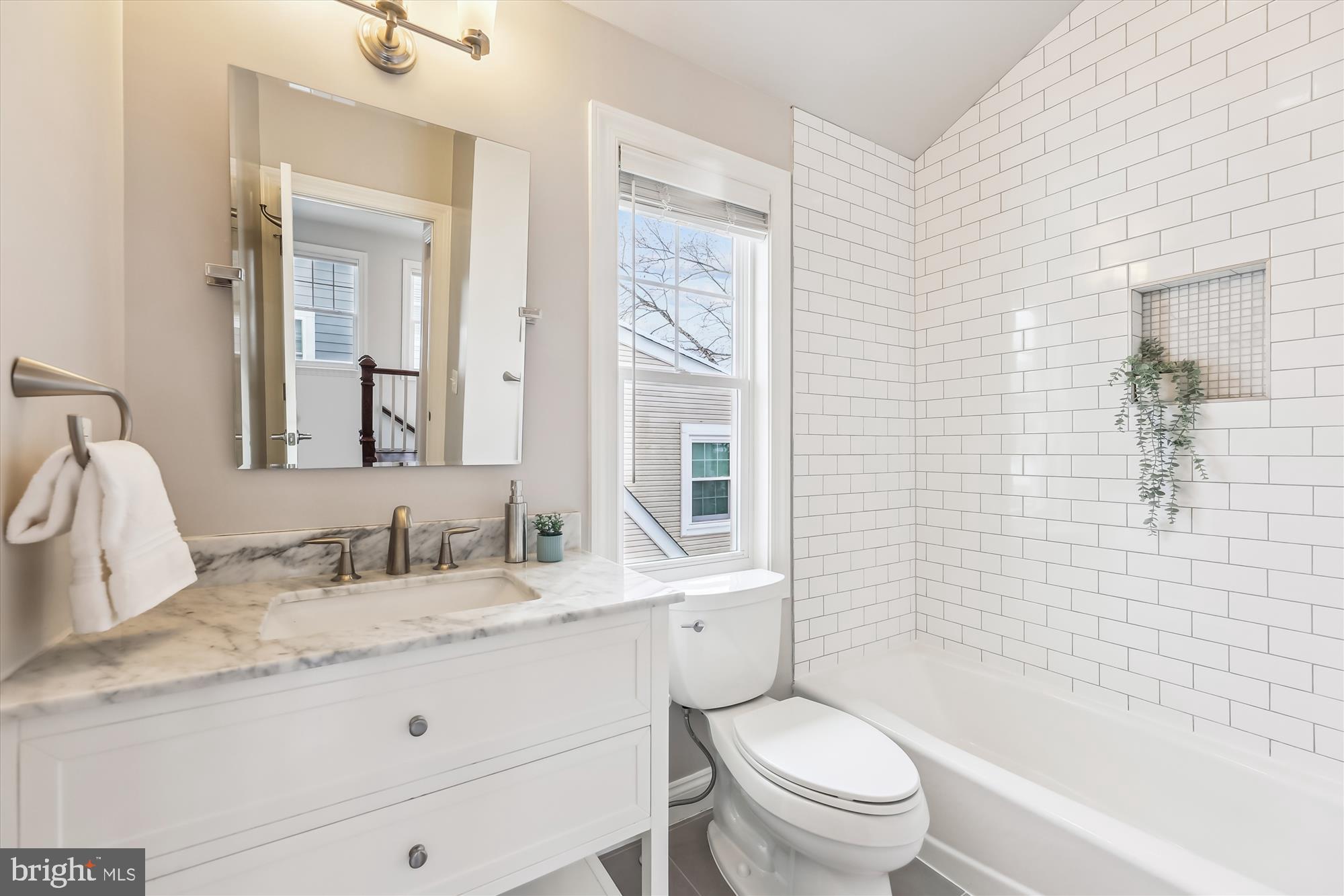 ROSEMONT - Residential