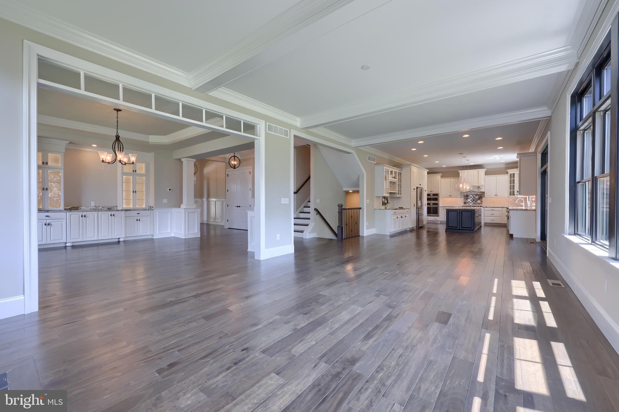 STONEHENGE ESTATES - Residential