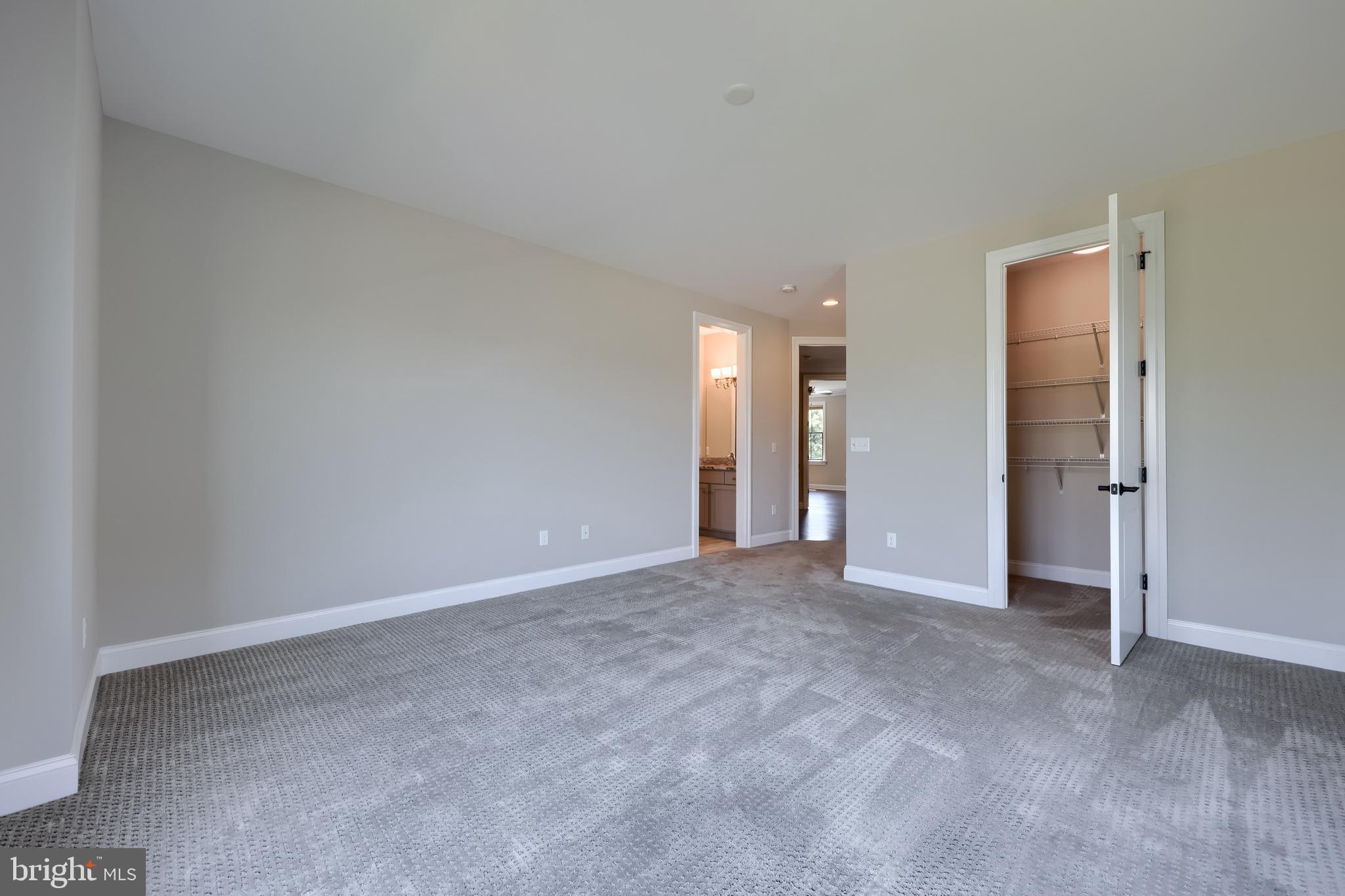 STONEHENGE ESTATES - Residential