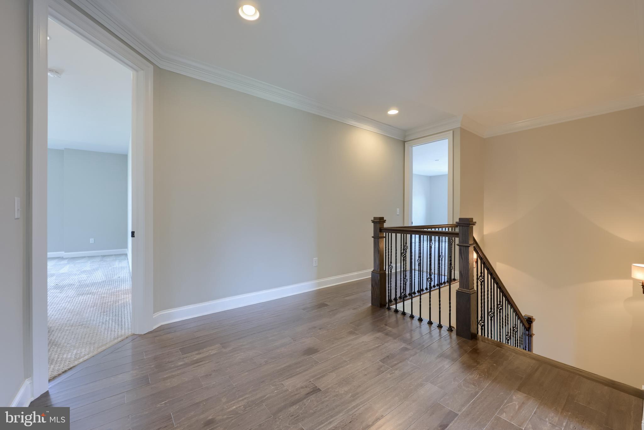 STONEHENGE ESTATES - Residential