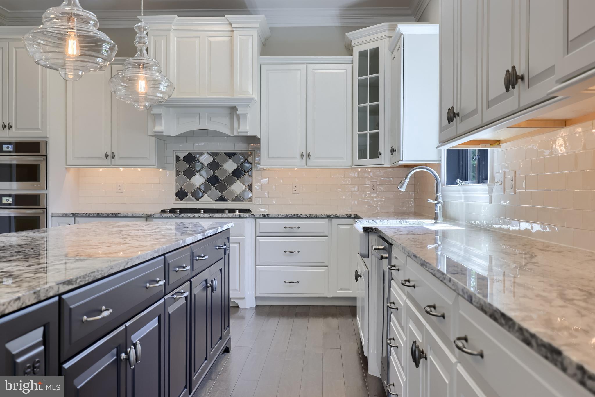 STONEHENGE ESTATES - Residential