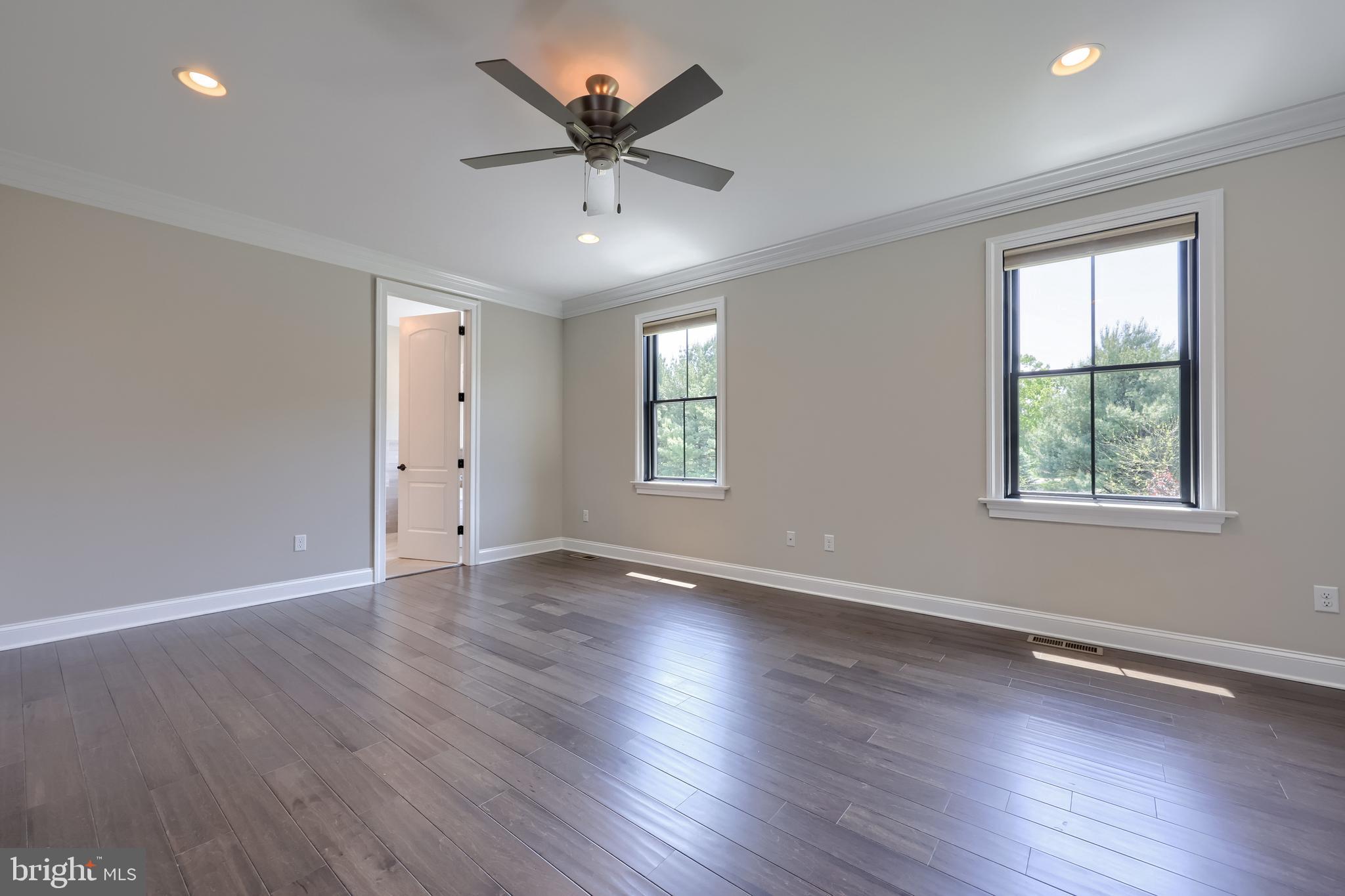 STONEHENGE ESTATES - Residential