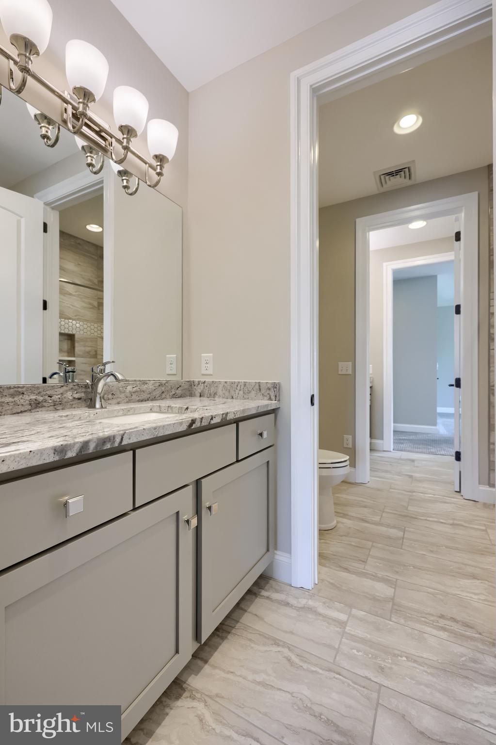STONEHENGE ESTATES - Residential