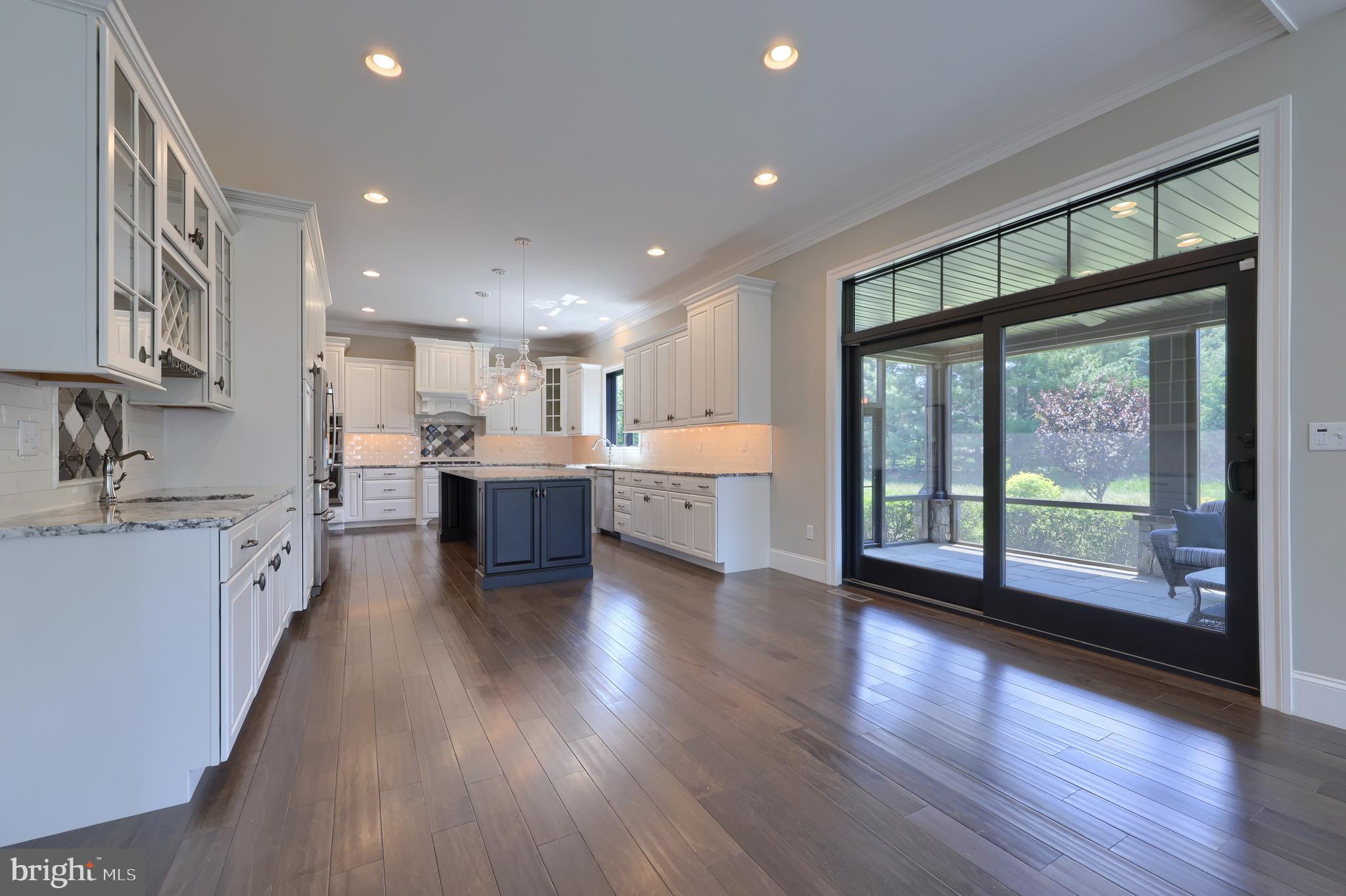 STONEHENGE ESTATES - Residential