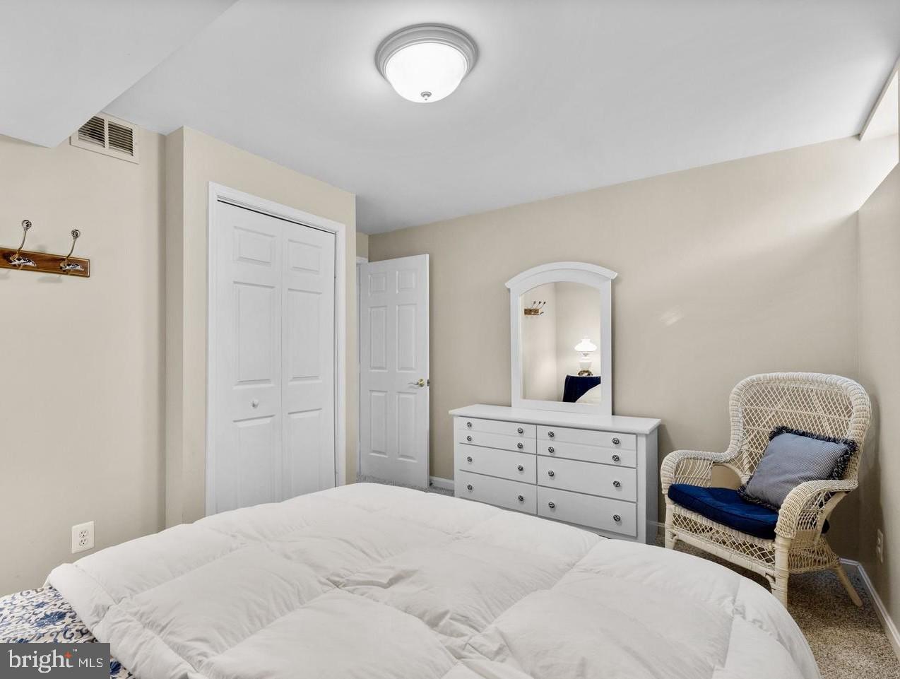 BEALLS MANOR - Residential