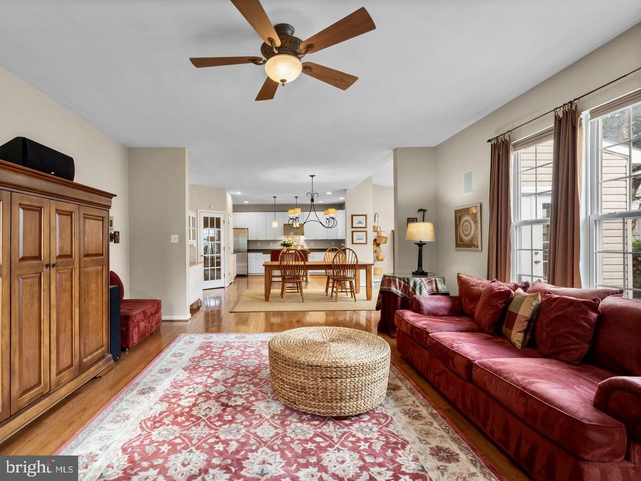 BEALLS MANOR - Residential