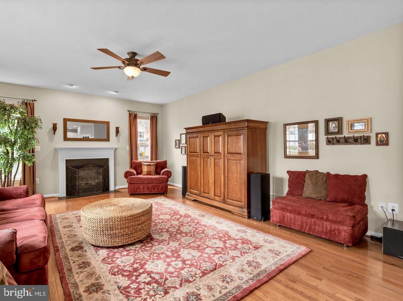 BEALLS MANOR - Residential