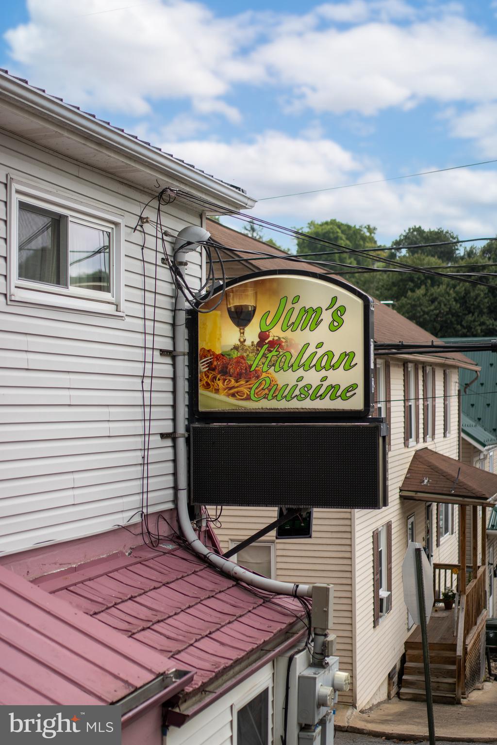 116 S PENN STREET