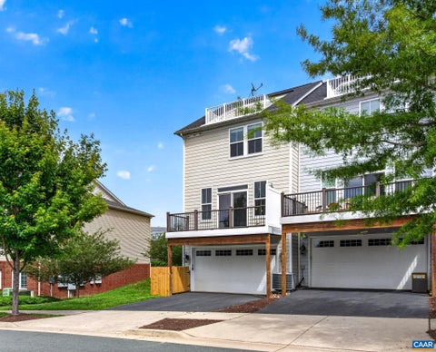 Townhouse For Sale - 1731 Treesdale Way Way<br/> CHARLOTTESVILLE, VA 22901