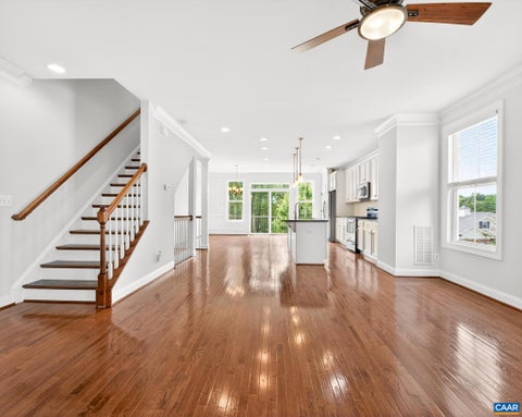 Townhouse For Sale - 1731 Treesdale Way Way<br/> CHARLOTTESVILLE, VA 22901