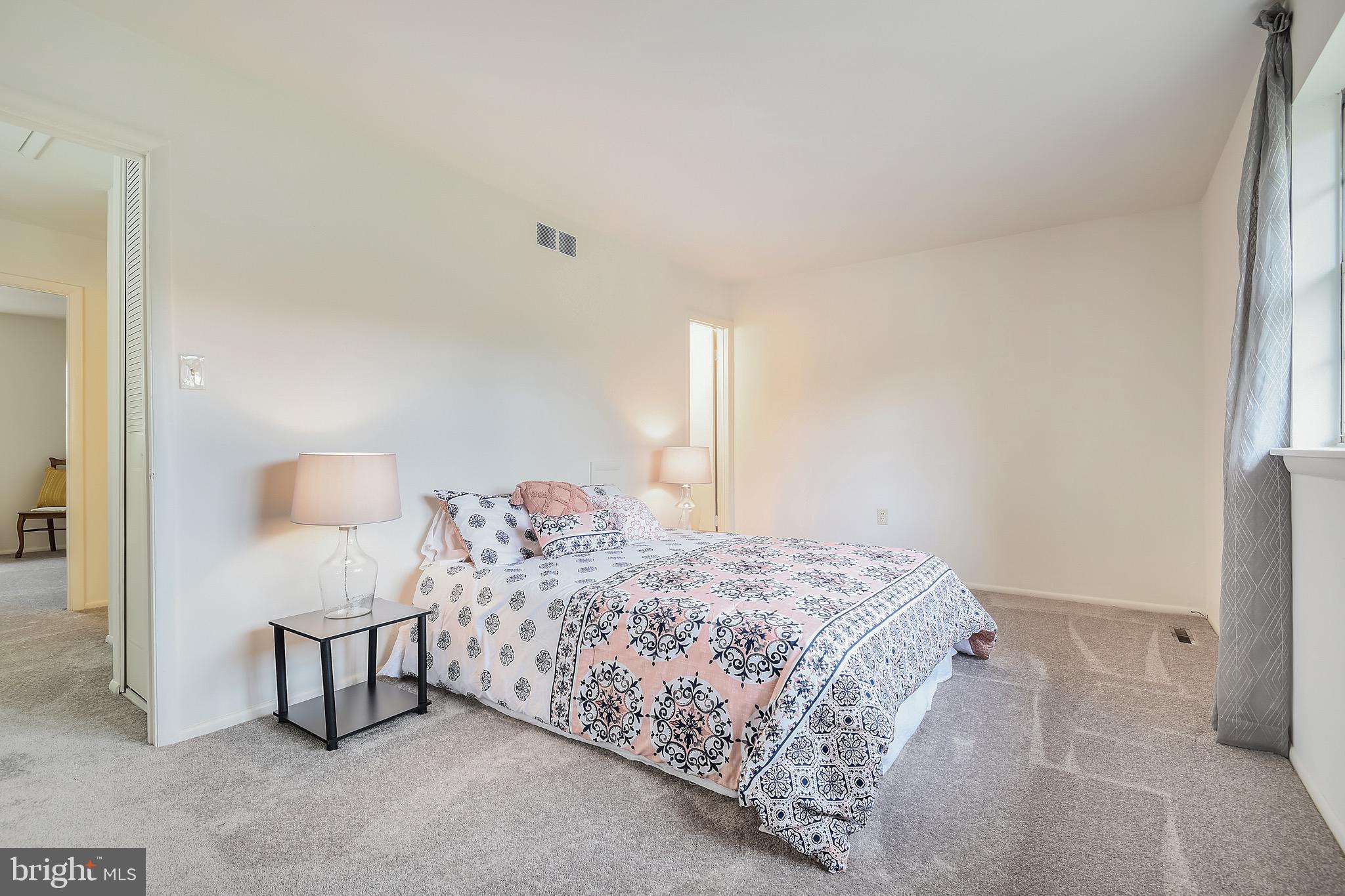 VILLAGE OF OLDE MILL - Residential