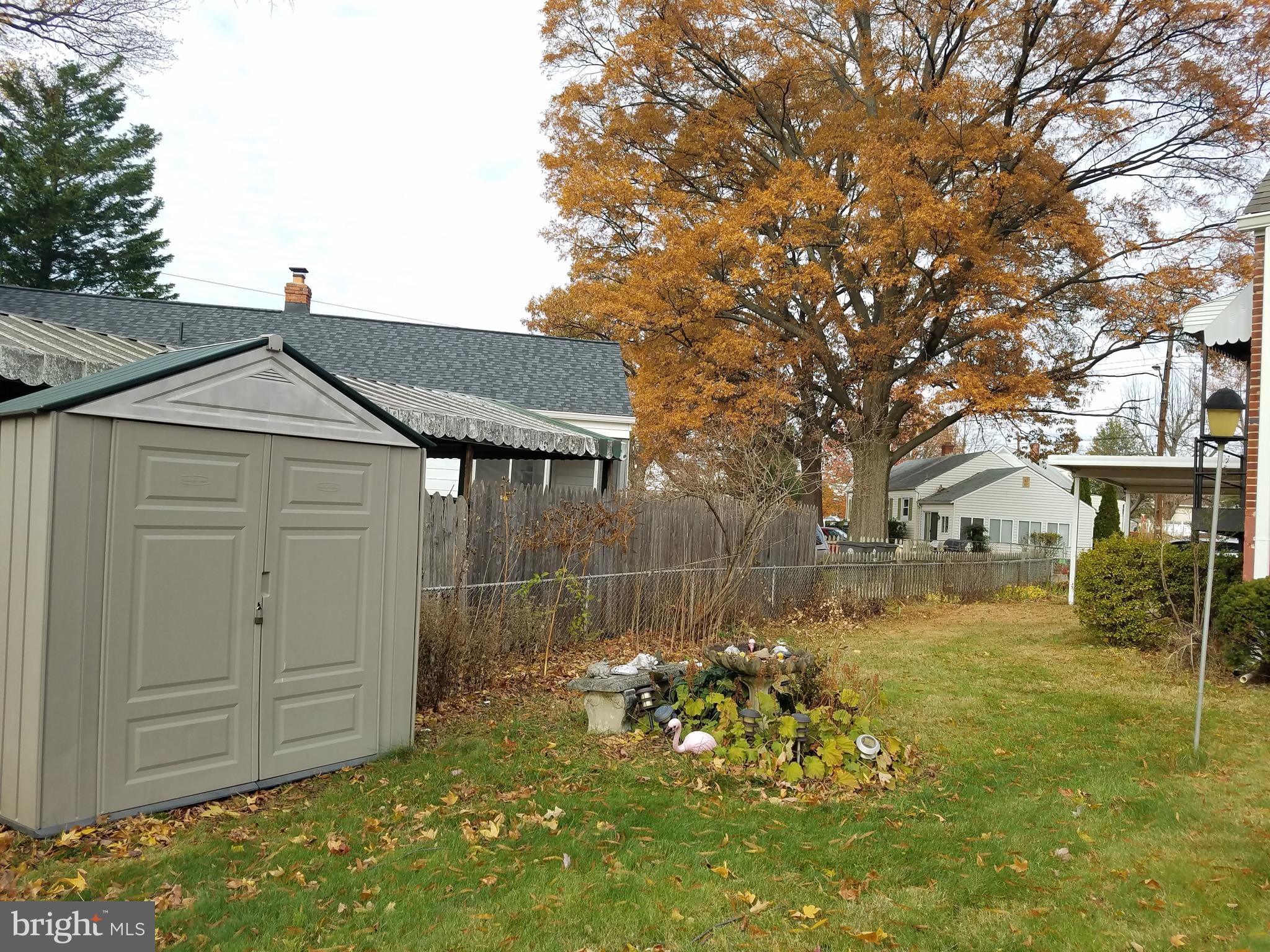 QUEENS CHAPEL MANOR - Residential