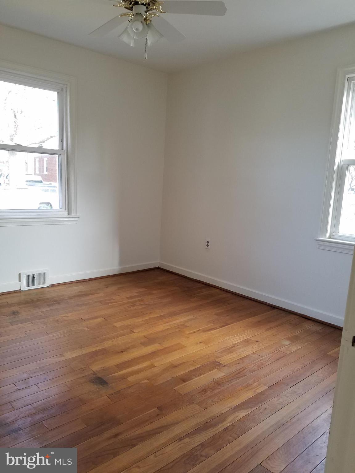 QUEENS CHAPEL MANOR - Residential