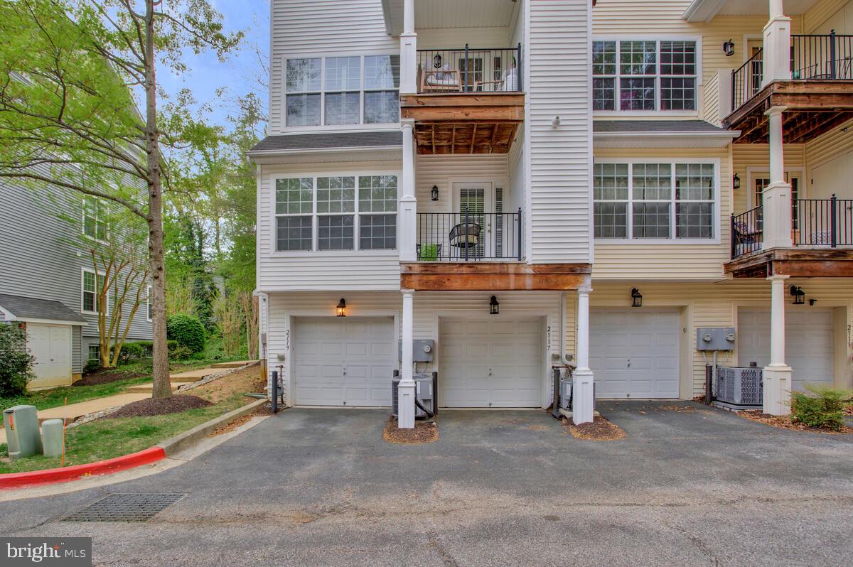 CREEKSIDE COVE - Residential