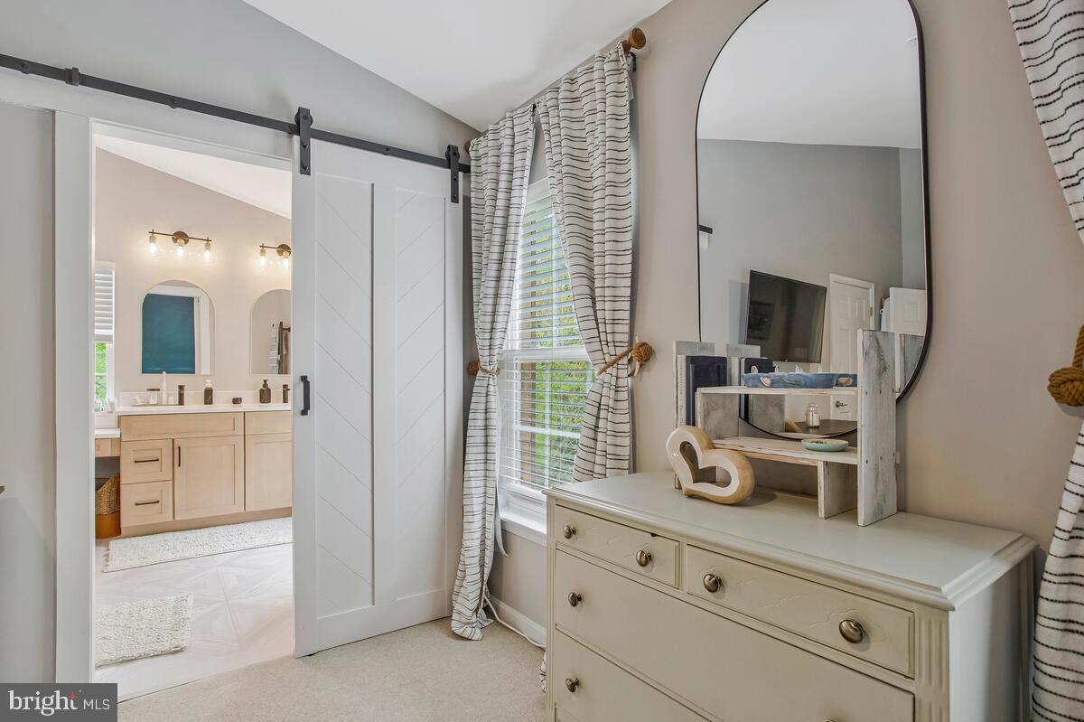 CREEKSIDE COVE - Residential