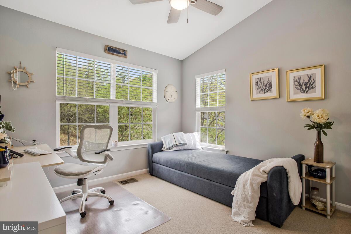 CREEKSIDE COVE - Residential