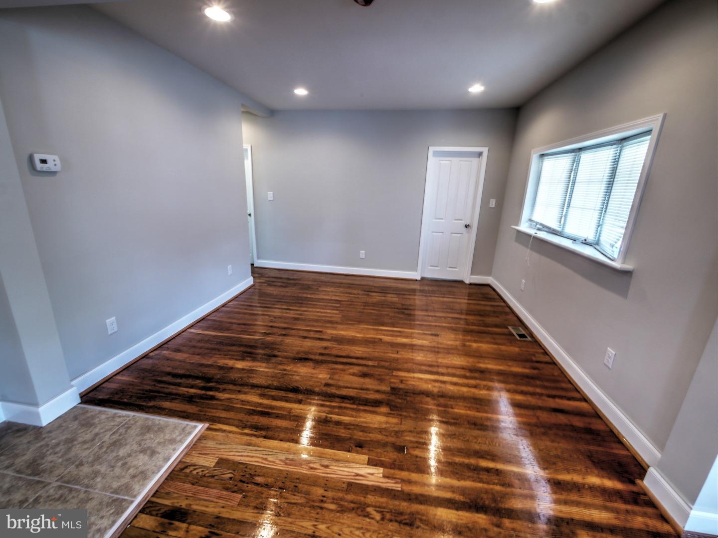 HOLLYWOOD - Residential
