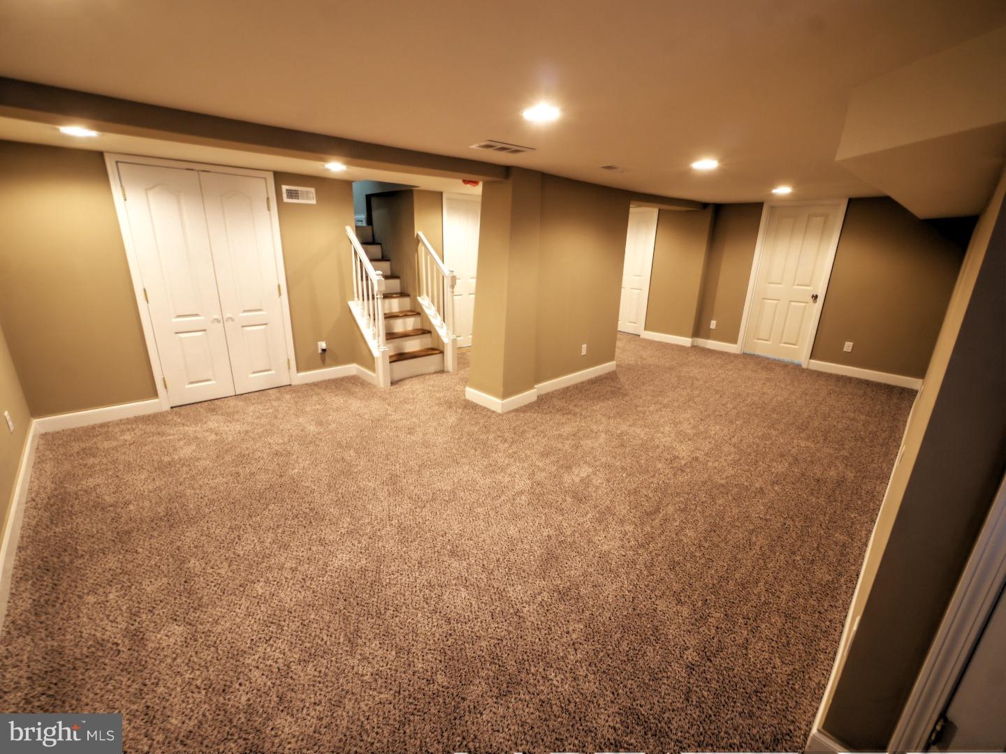 HOLLYWOOD - Residential