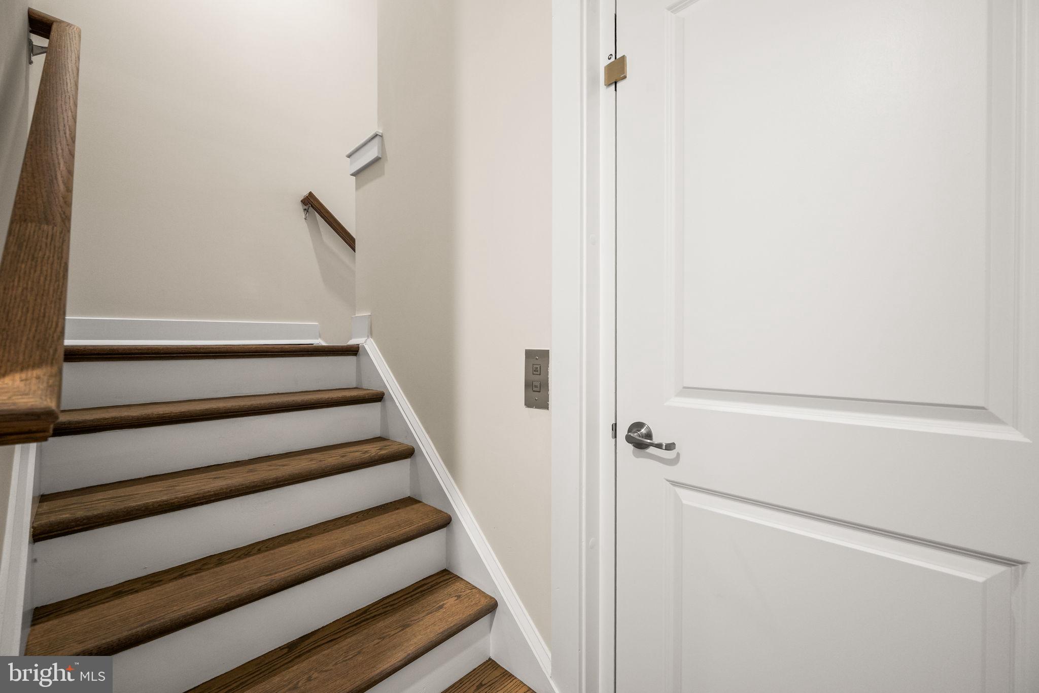 119 ANNAPOLIS STREET B