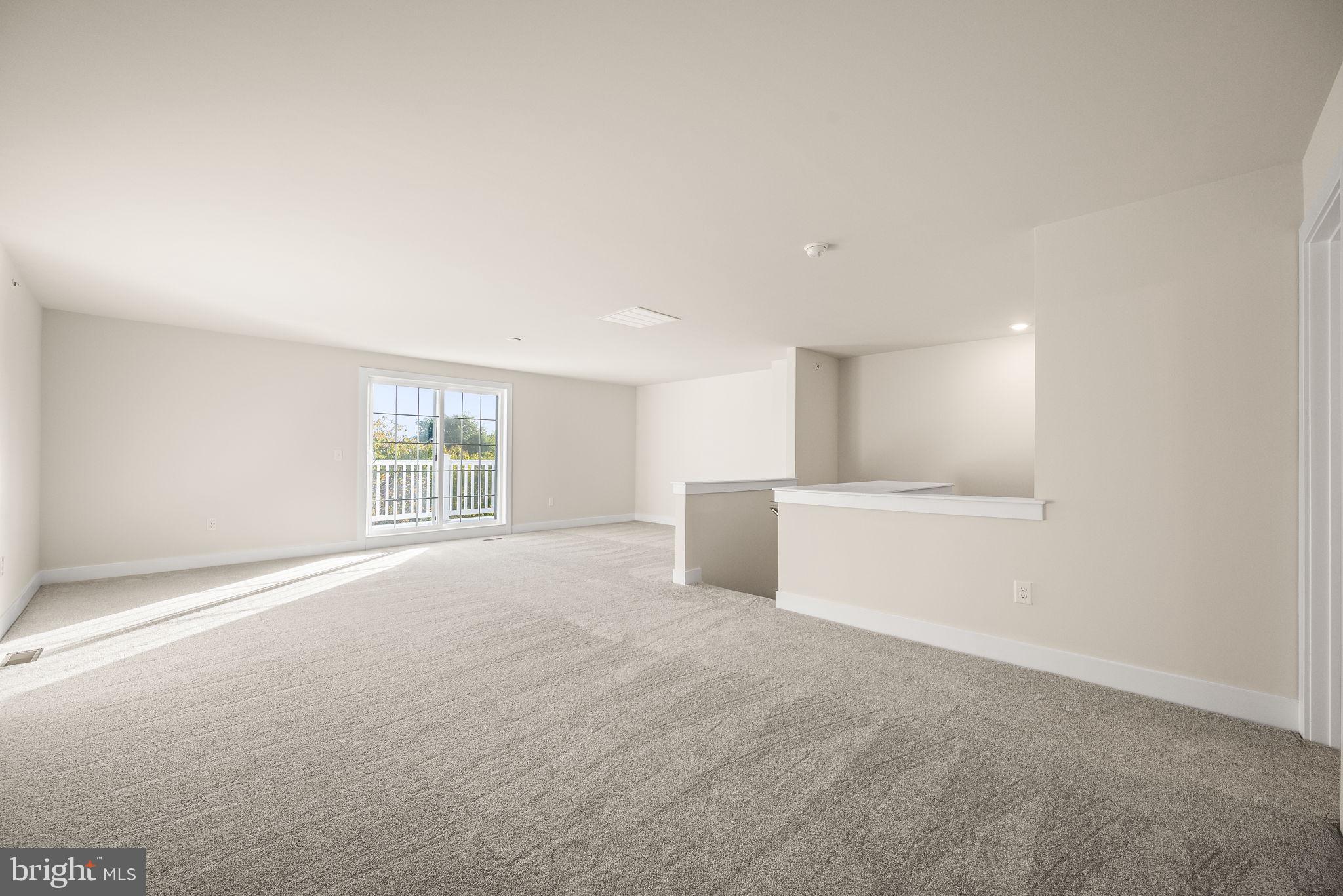 WATERSIDE - Residential