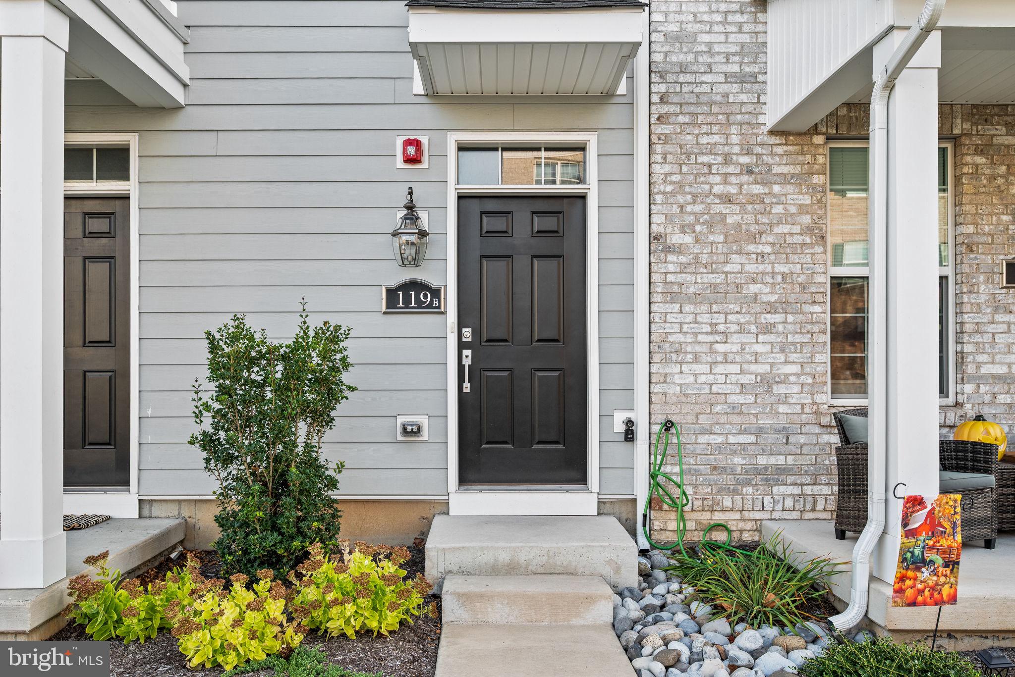 119 ANNAPOLIS STREET B