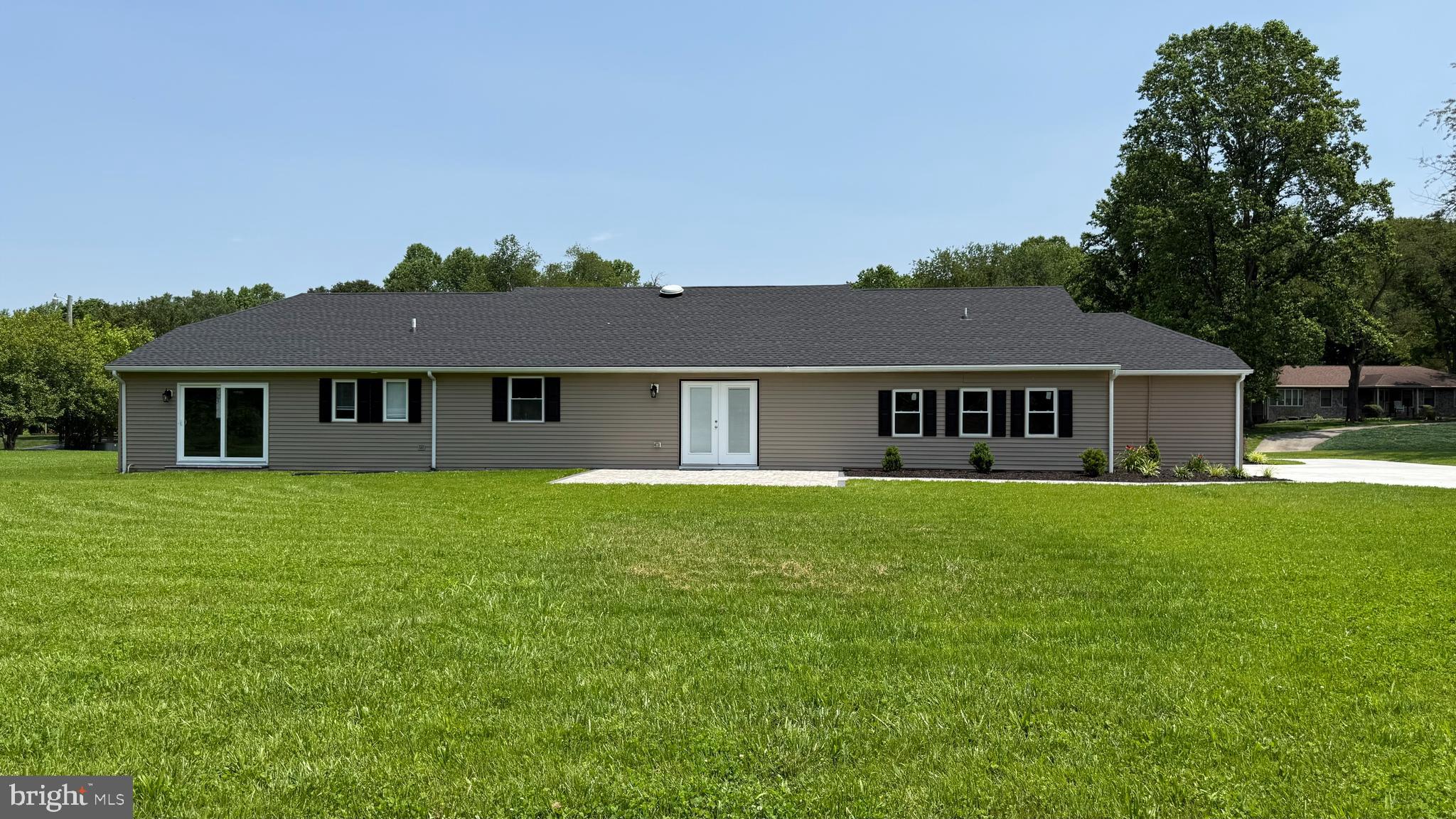 DERBY SHORES - Residential