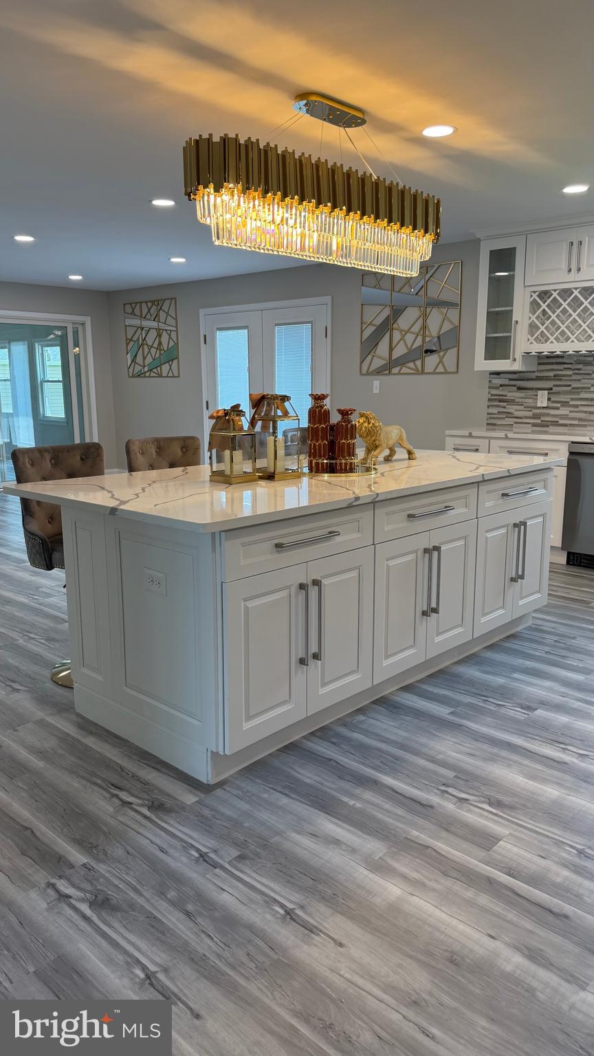 DERBY SHORES - Residential