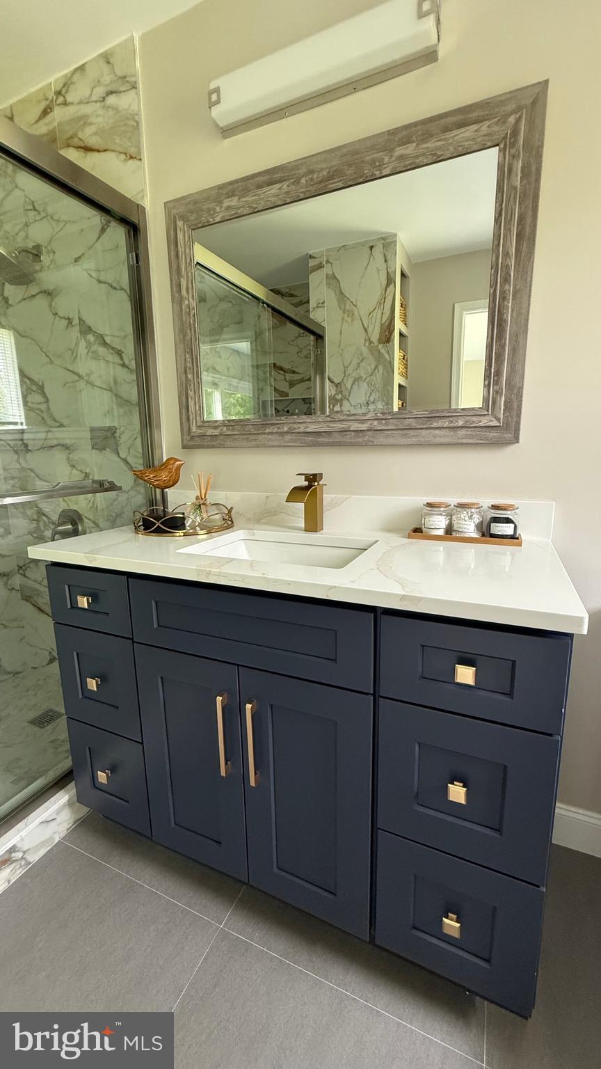 DERBY SHORES - Residential