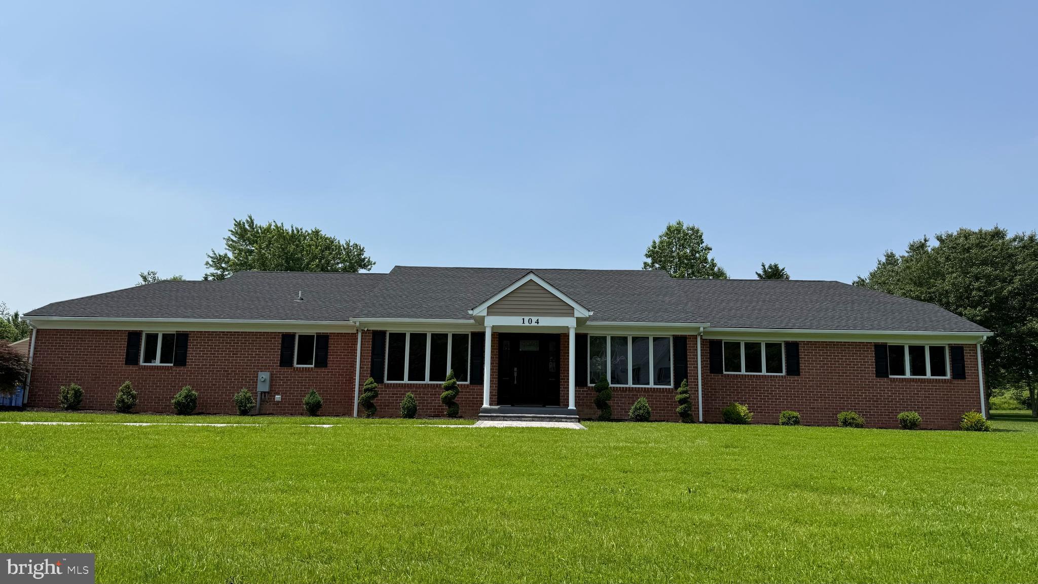 104 LAKE FRONT DRIVE